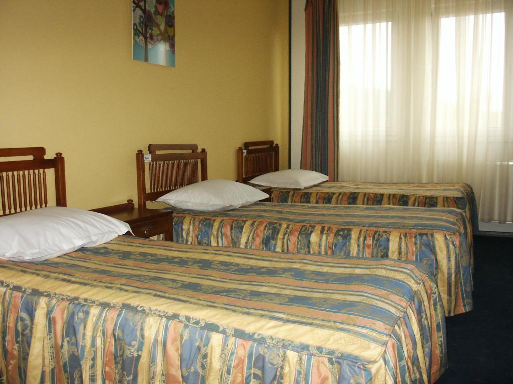 Hotel Astra Braşov Kamer foto