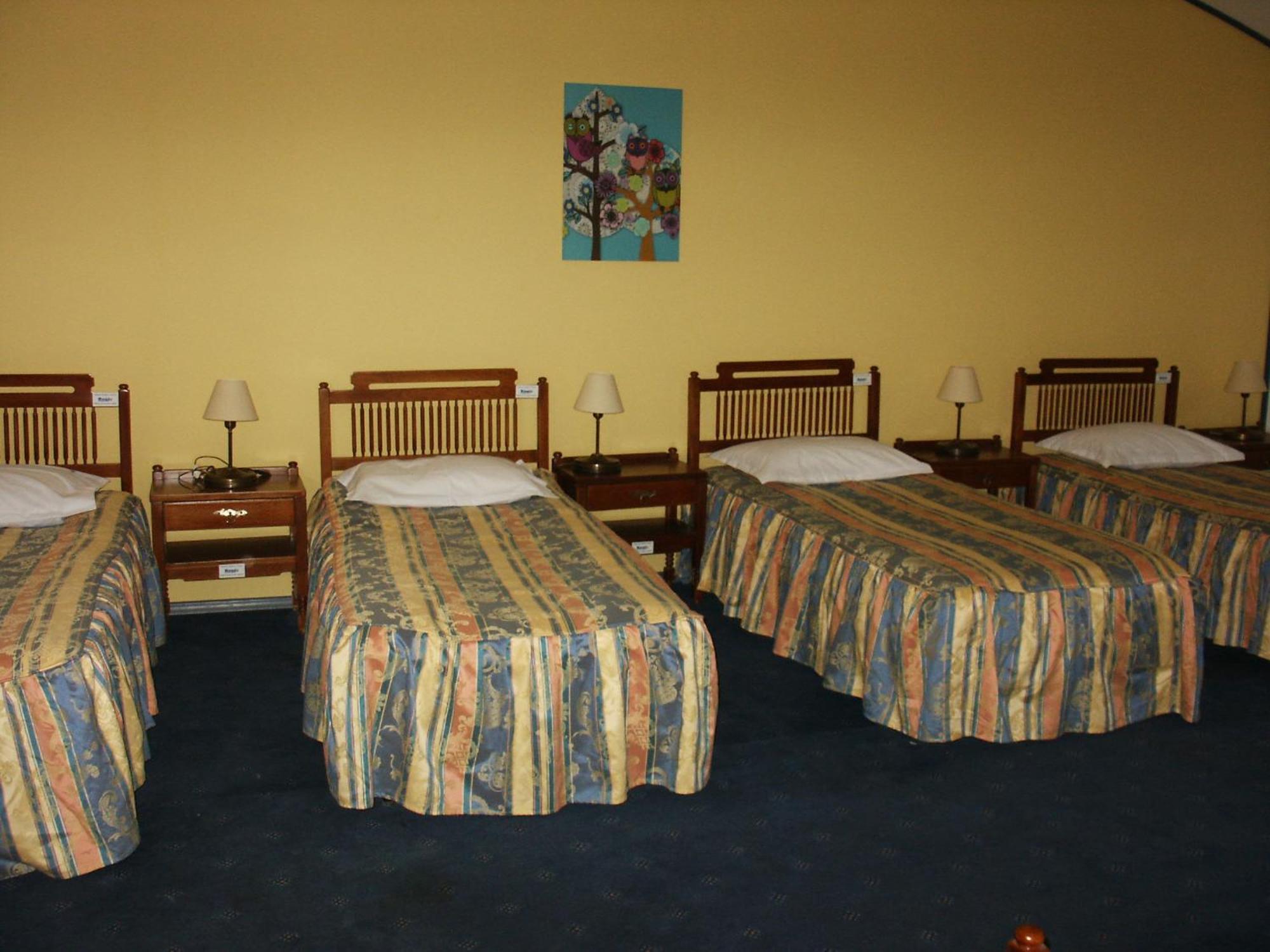 Hotel Astra Braşov Buitenkant foto