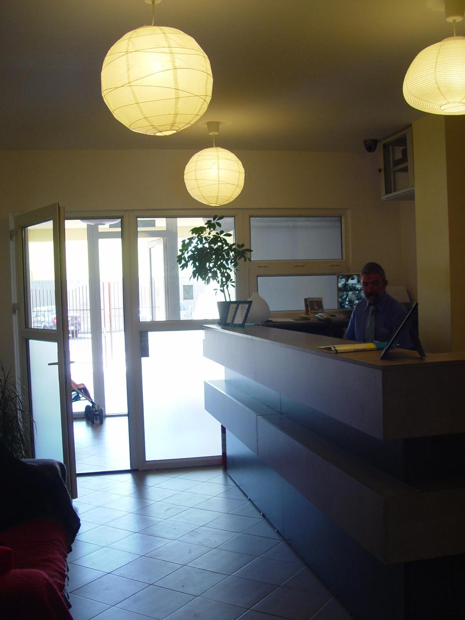 Hotel Astra Braşov Buitenkant foto