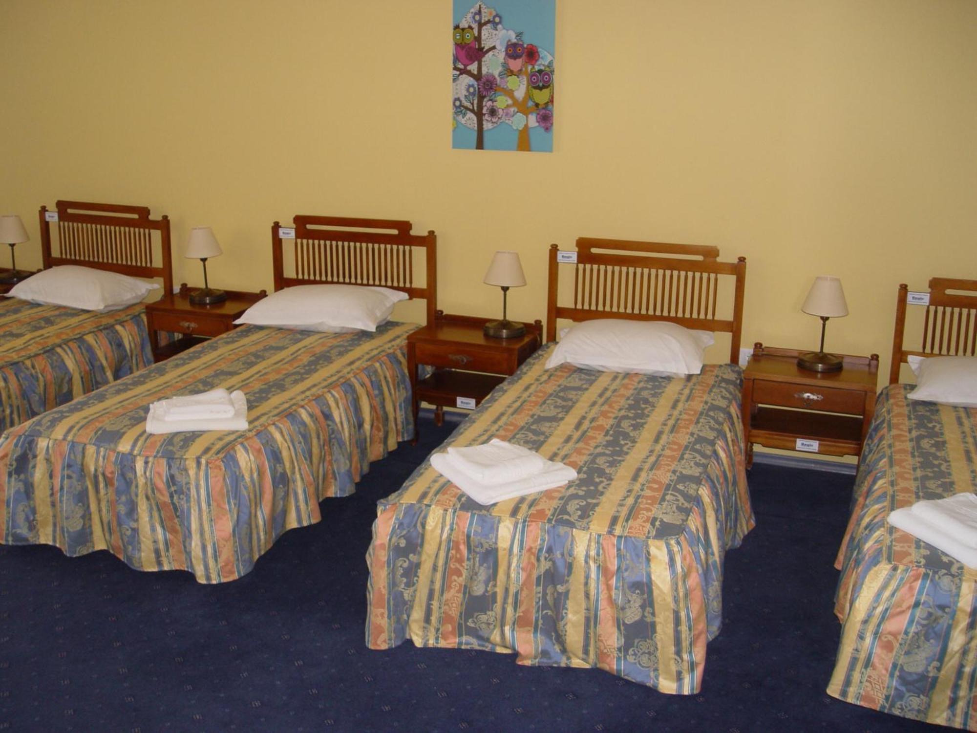 Hotel Astra Braşov Buitenkant foto